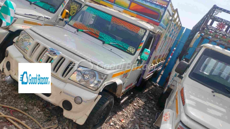 MAHINDRA Bolero Maxitruck Plus