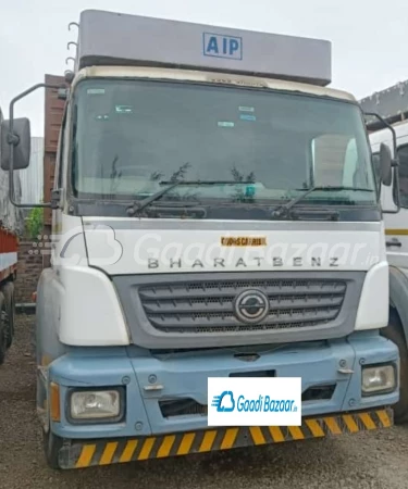 DAIMLER INDIA COMMERCIAL VEHICLES 3123R