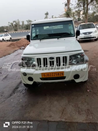 MAHINDRA Bolero Camper