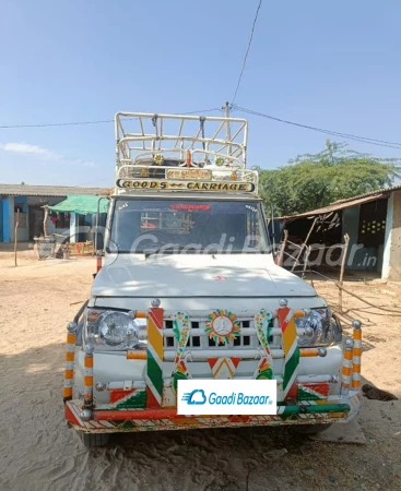 MAHINDRA Bolero Maxitruck Plus