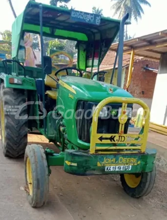 John Deere 5045 D