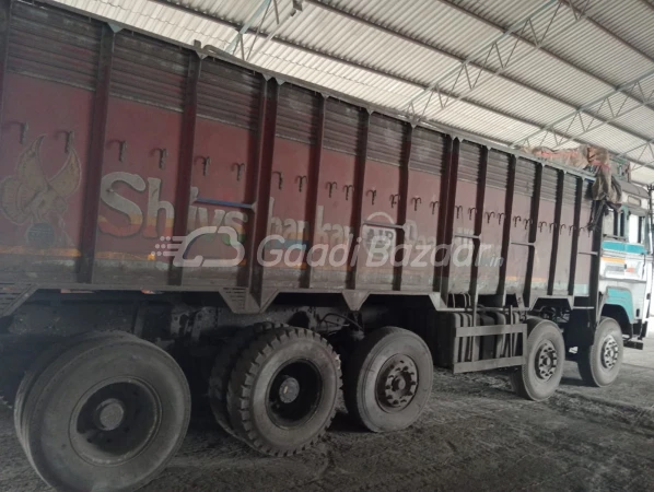 ASHOK LEYLAND 3718