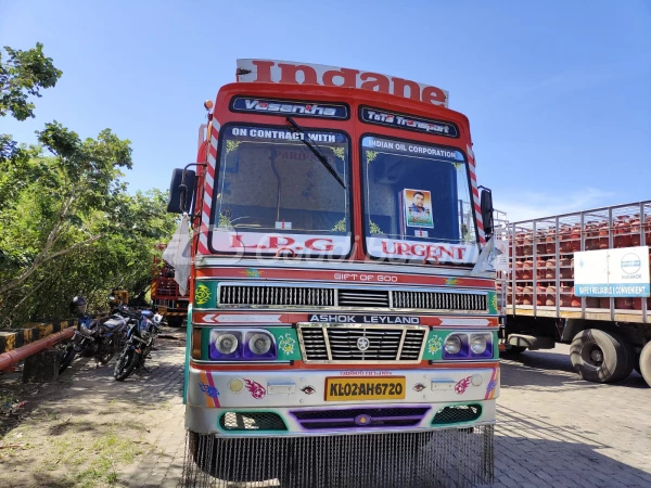 ASHOK LEYLAND 1616/1616 XL