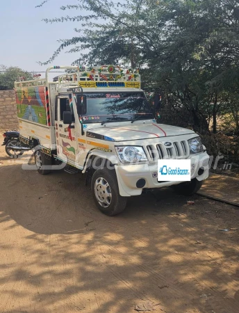 MAHINDRA Bolero Maxitruck Plus