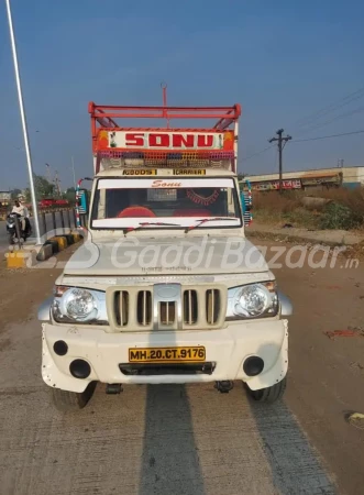 MAHINDRA Bolero Camper