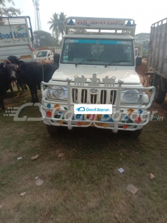 MAHINDRA Bolero Pik-Up