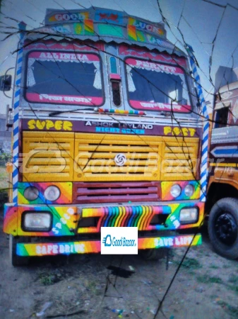 ASHOK LEYLAND 3718