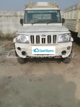 MAHINDRA Bolero Pik-Up