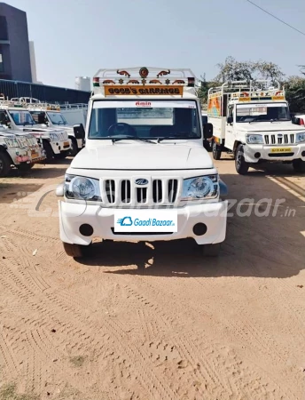 MAHINDRA Bolero Maxitruck Plus