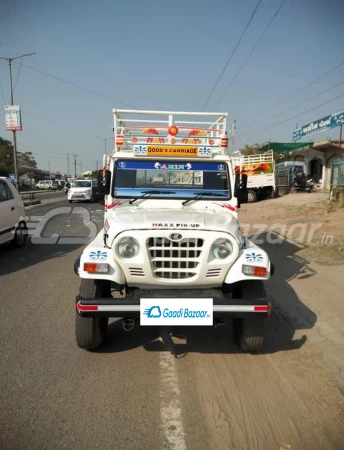 MAHINDRA Bolero Maxitruck Plus