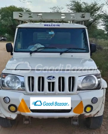 MAHINDRA Bolero Maxitruck Plus