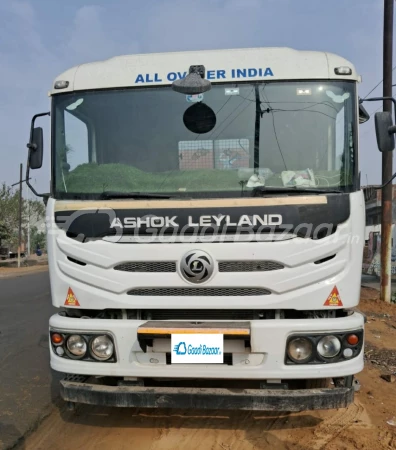 ASHOK LEYLAND AL 5525