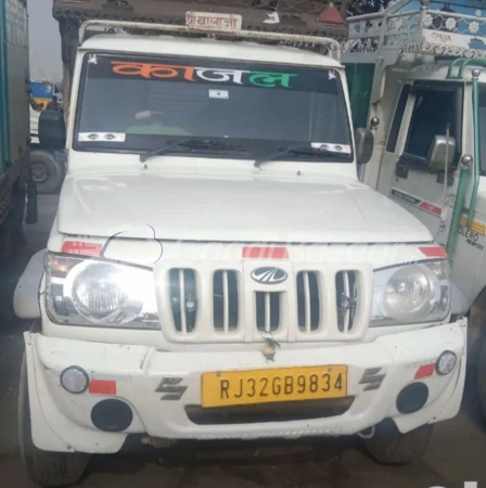 MAHINDRA BOLERO