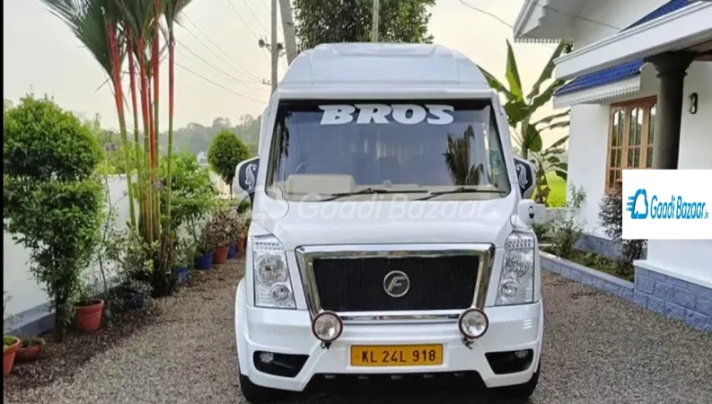 FORCE MOTORS TRAVELLER MINIBUS 3350 MM WB