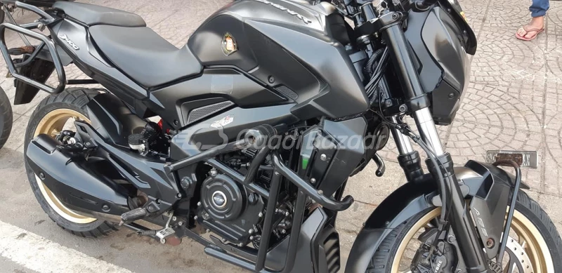 Used bajaj deals dominar 400