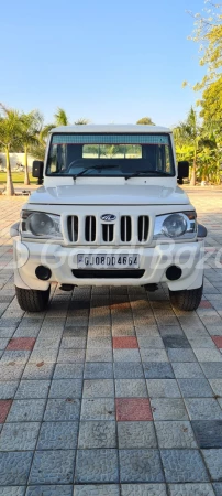 MAHINDRA Bolero Camper