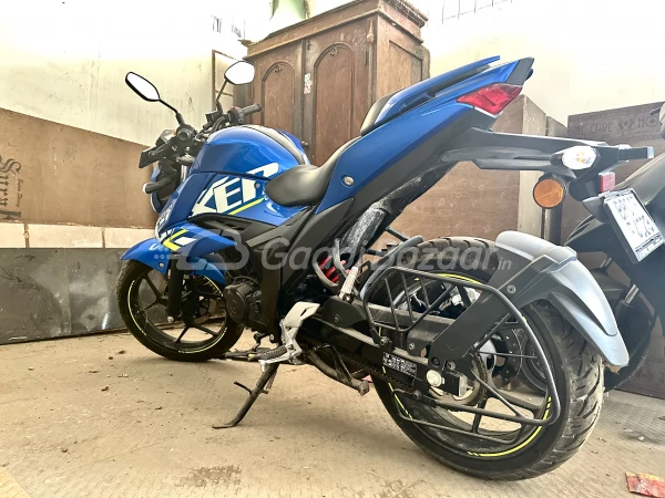 Suzuki Gixxer