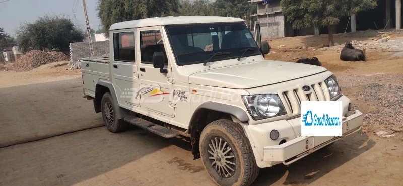 MAHINDRA Bolero Camper