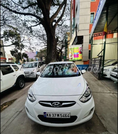 HYUNDAI VERNA