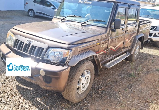 MAHINDRA Bolero Camper