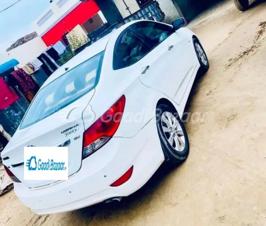 HYUNDAI VERNA