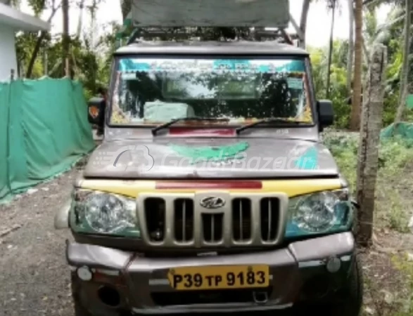 MAHINDRA Bolero Maxitruck CBC