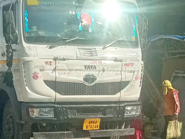 TATA MOTORS SIGNA 5530 S