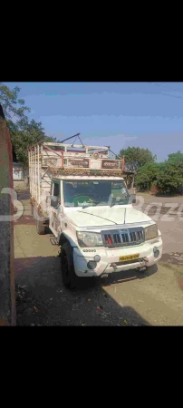 MAHINDRA Bolero Pik-Up