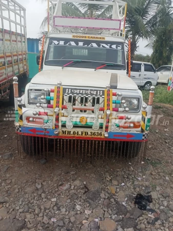 MAHINDRA Bolero Pik-Up