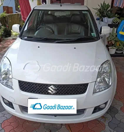 MARUTI SUZUKI SWIFT