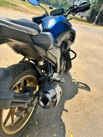 Yamaha FZ25