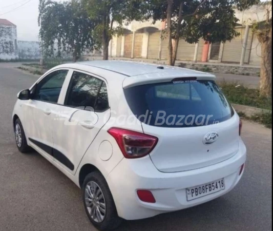 HYUNDAI GRAND I 10