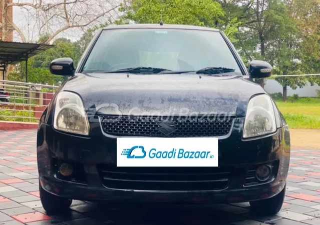 MARUTI SUZUKI SWIFT