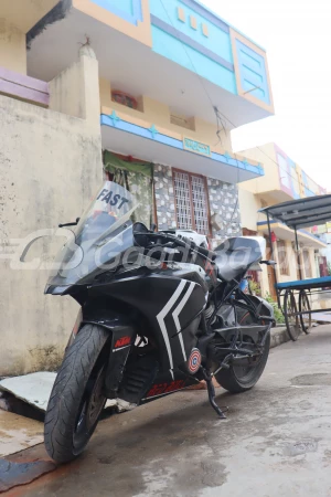 Bajaj Pulsar 200