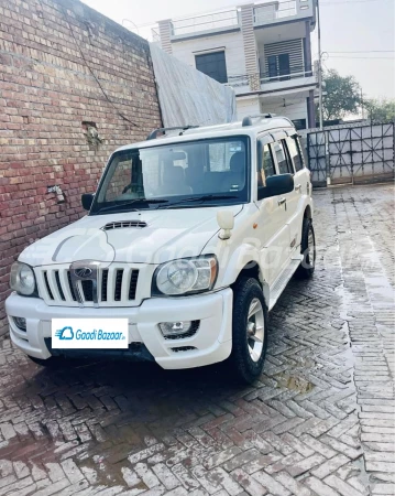 MAHINDRA SCORPIO