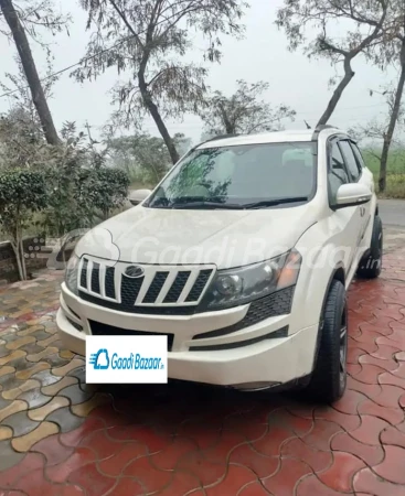MAHINDRA XUV500