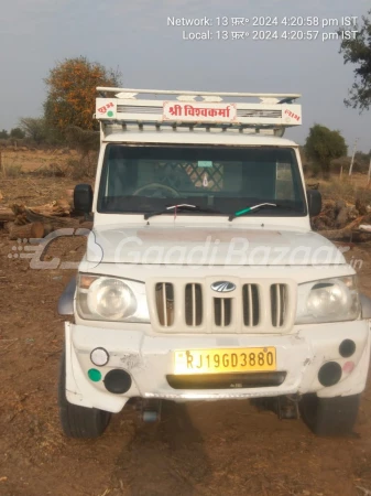 MAHINDRA Bolero Camper