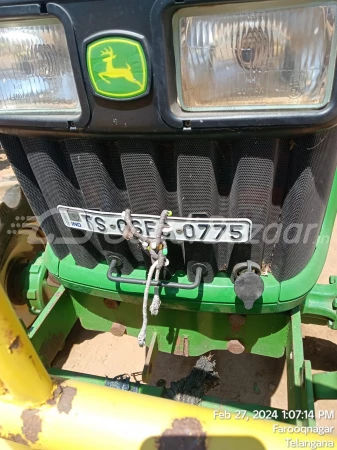 John Deere 5045 D