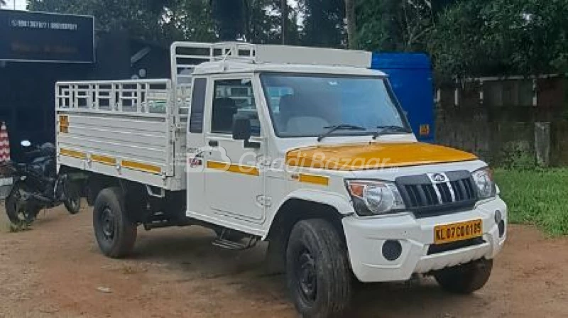 MAHINDRA Bolero Pik-Up