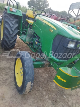 John Deere 5310