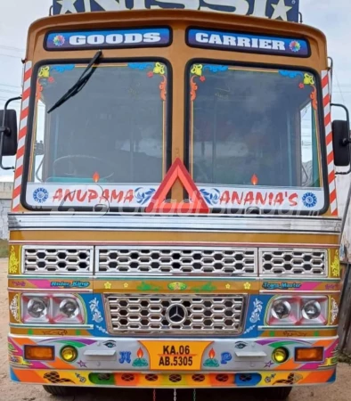 ASHOK LEYLAND 3718