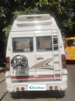 FORCE MOTORS TRAVELLER