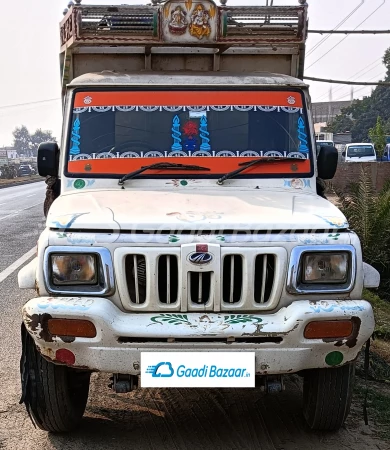 MAHINDRA Bolero Camper