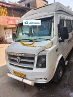 FORCE MOTORS TRAVELLER T1