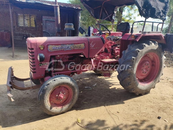 MAHINDRA  275 DI XP Plus