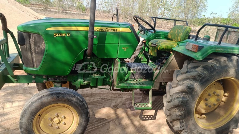 John Deere 5036 D