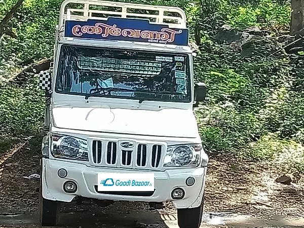 MAHINDRA Bolero Pik-Up