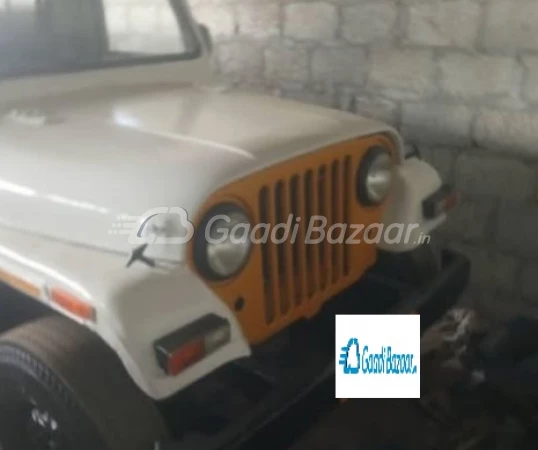 MAHINDRA Bolero Pik-Up