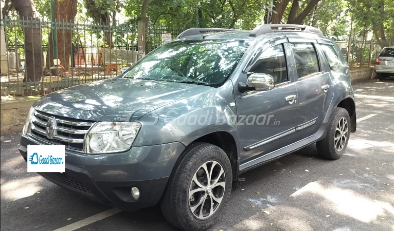 RENAULT DUSTER