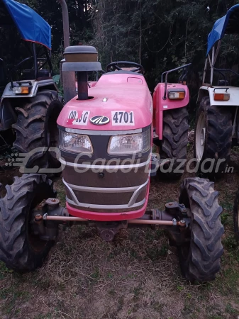 MAHINDRA Yuvo 575 Di 4wd